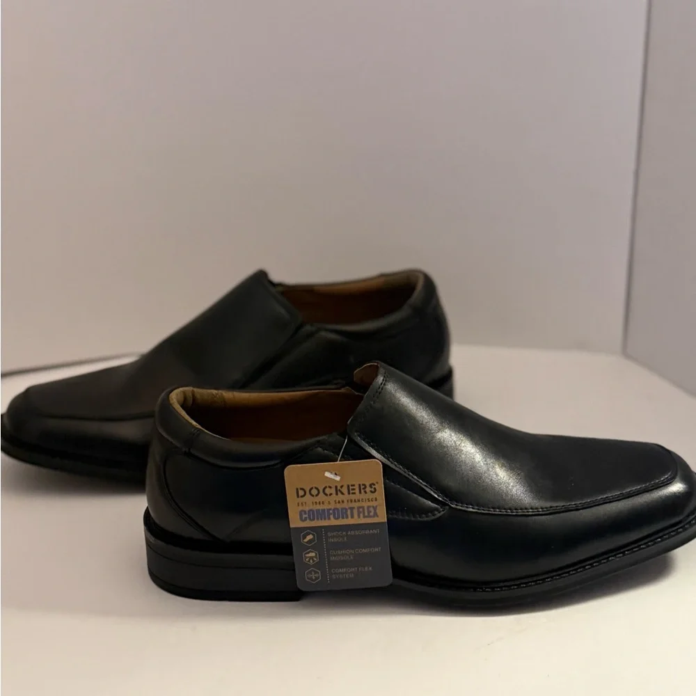 Dockers Tifton Men's Classic Black Slip-On Loafers Size 10 WIDE
